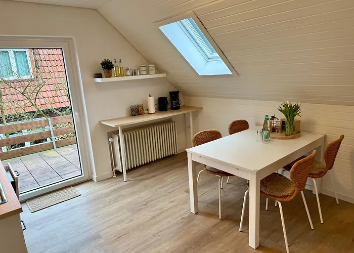 Appartements Zum Weissen Hahn